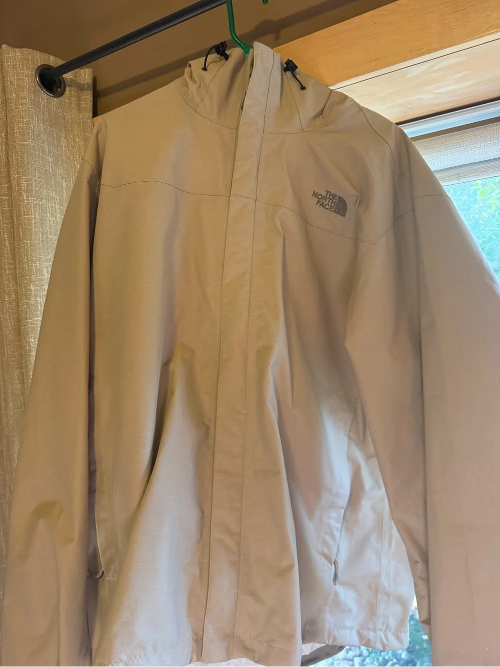 The North Face Men's Lightweight Hooded Jacket - Tan